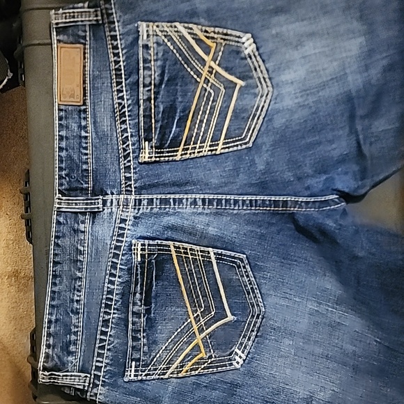 Cowboy Up Men's Western Boot Cut Jeans. 40x32 - Picture 4 of 6